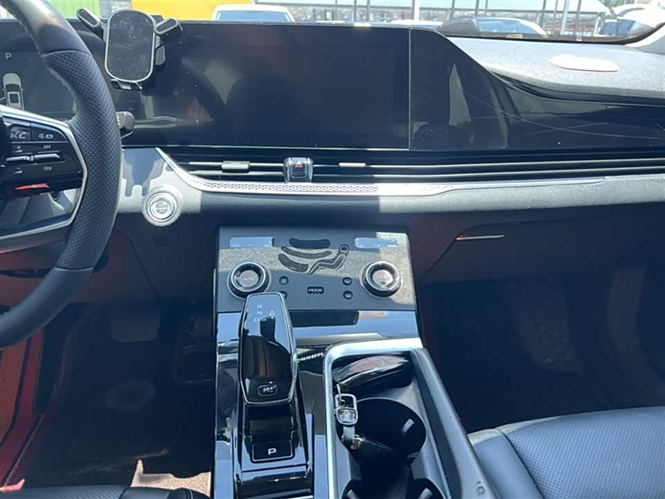 Besturn B70