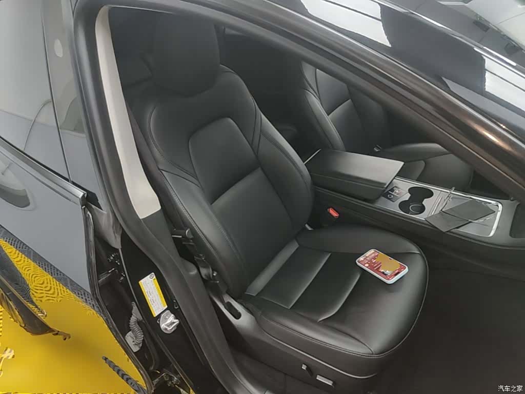 Tesla Model Y, 2024 25