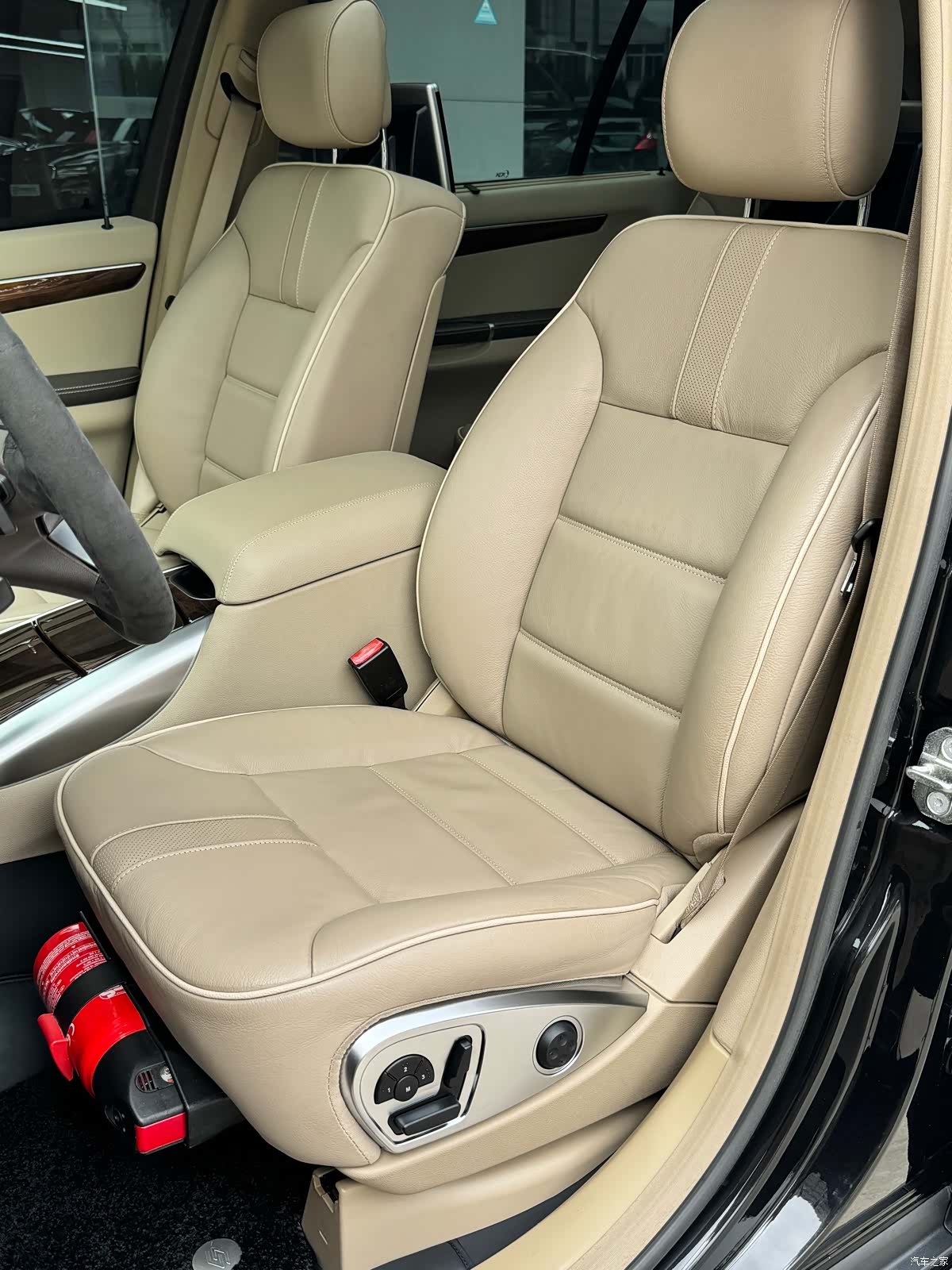 Mercedes-Benz R-Class, 2011 12