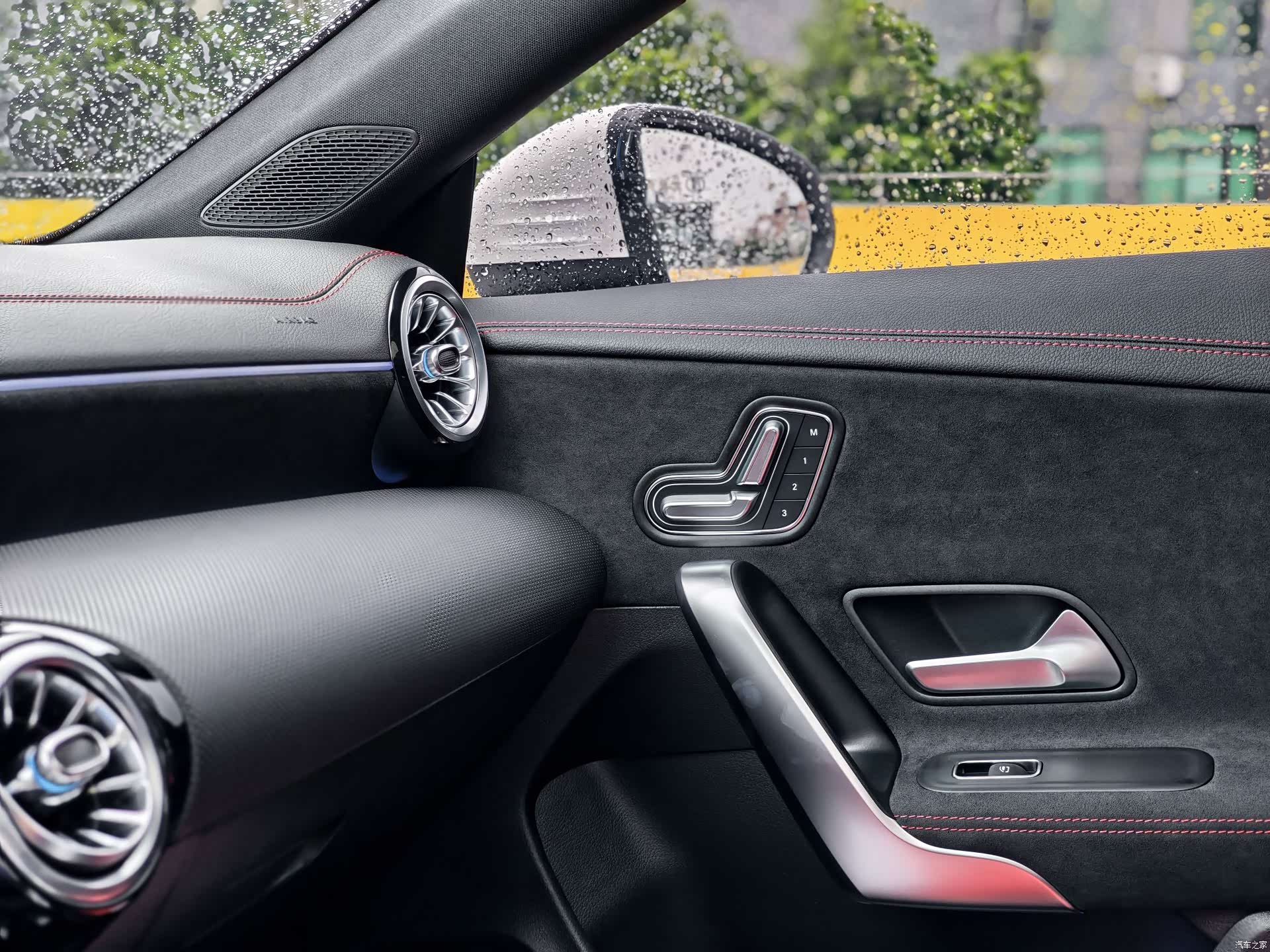 Mercedes-Benz CLA, 2025 6