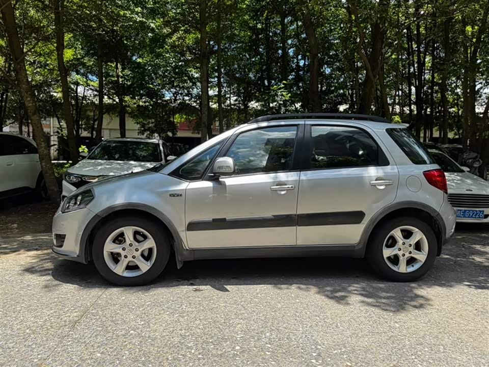 Suzuki Tianyu SX4