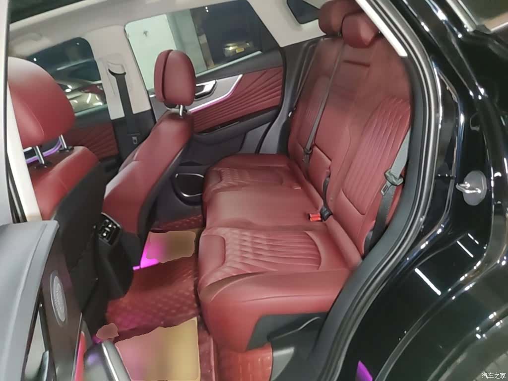 Hongqi HS5, 2024 13