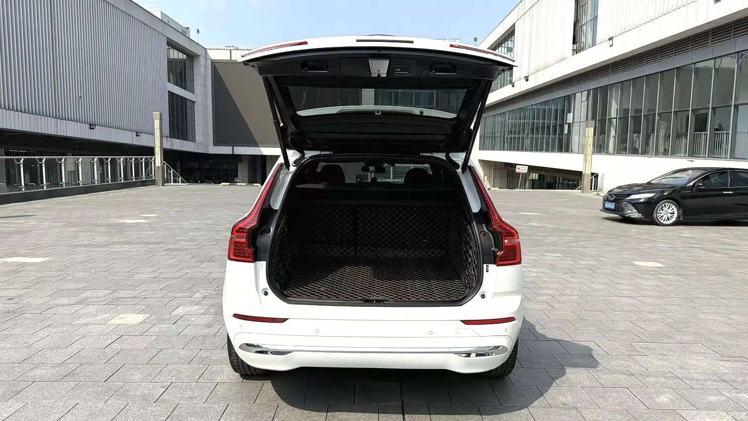 Volvo XC60, 2023 4