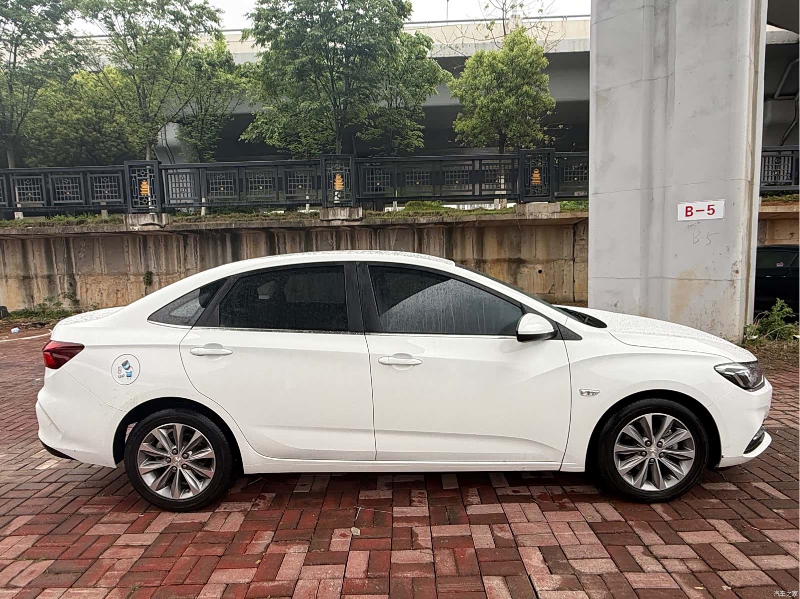Chevrolet 320, 2022 4