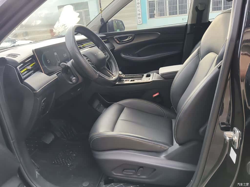 Roewe RX5, 2021 11