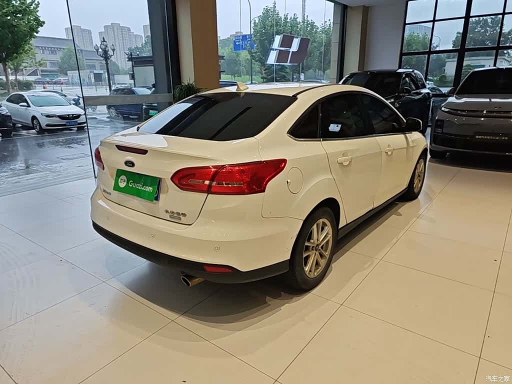 Ford Focus, 2016 7