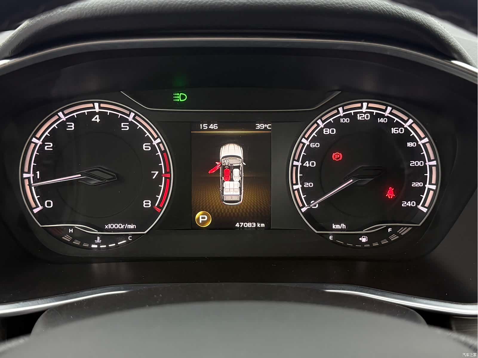 Geely Coolray, 2022 18