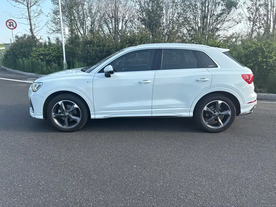 Audi Q3 Audi Q3