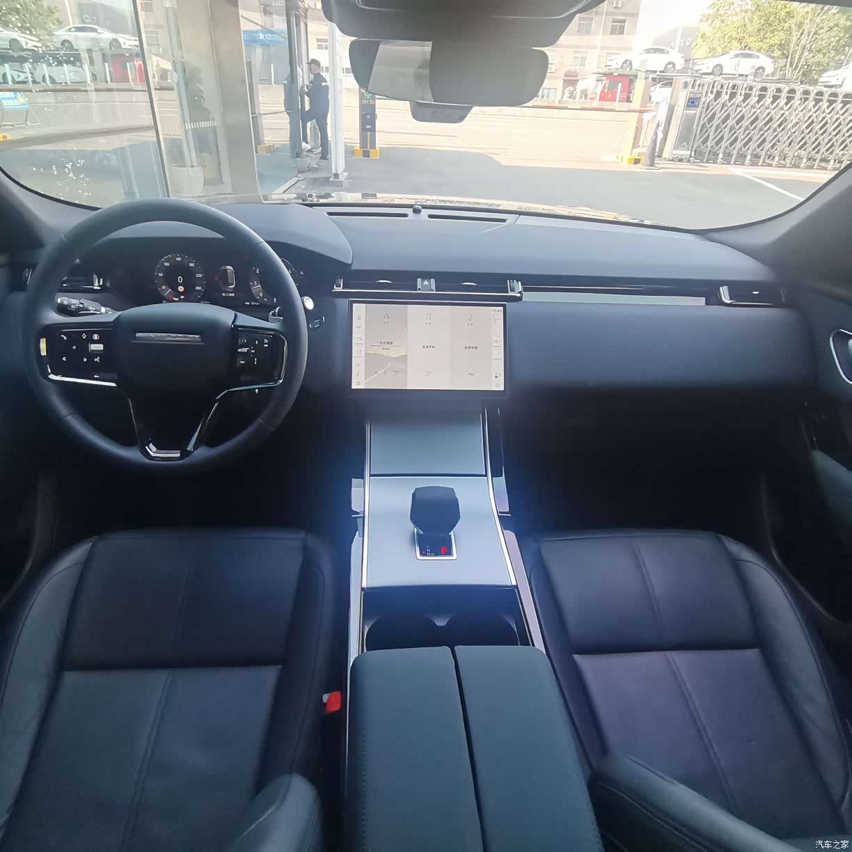 Land Rover Range Rover, 2025 13
