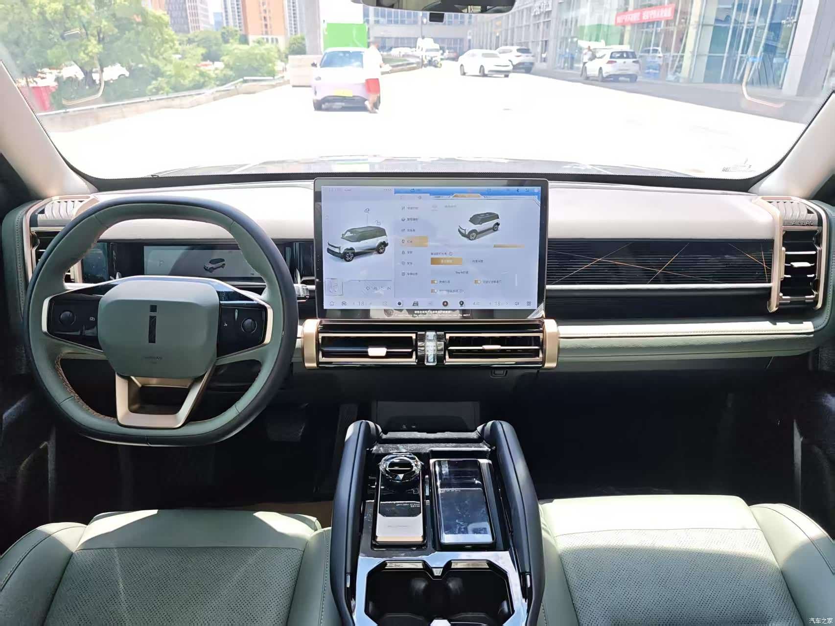 Chery iCAR, 2025 15