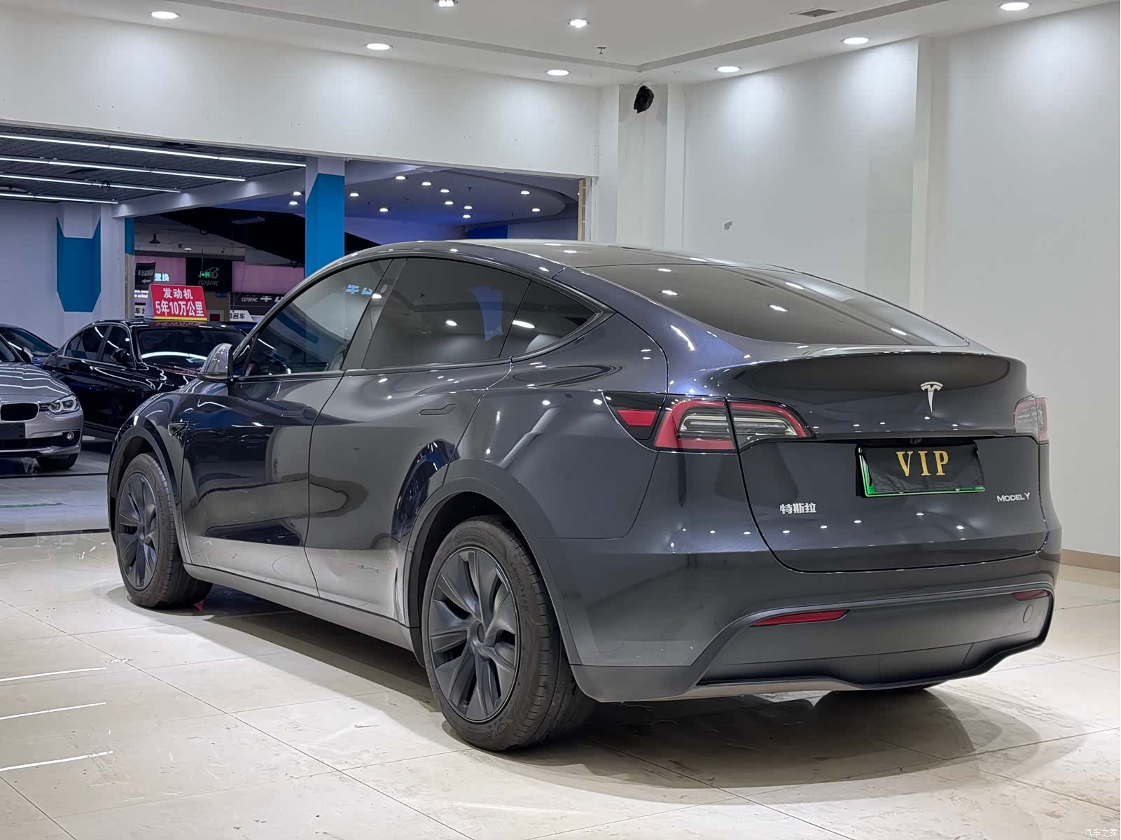 Tesla Model Y, 2024 все фото