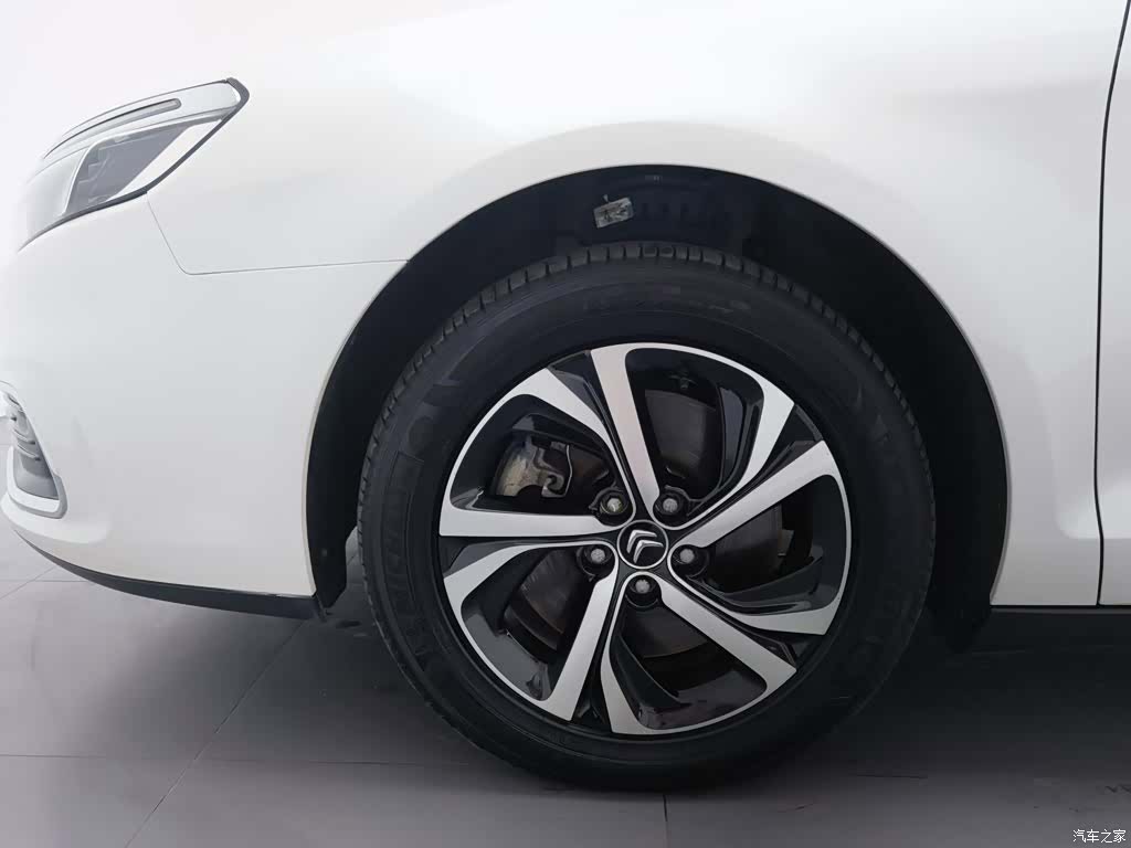 Citroen C5, 2018 17