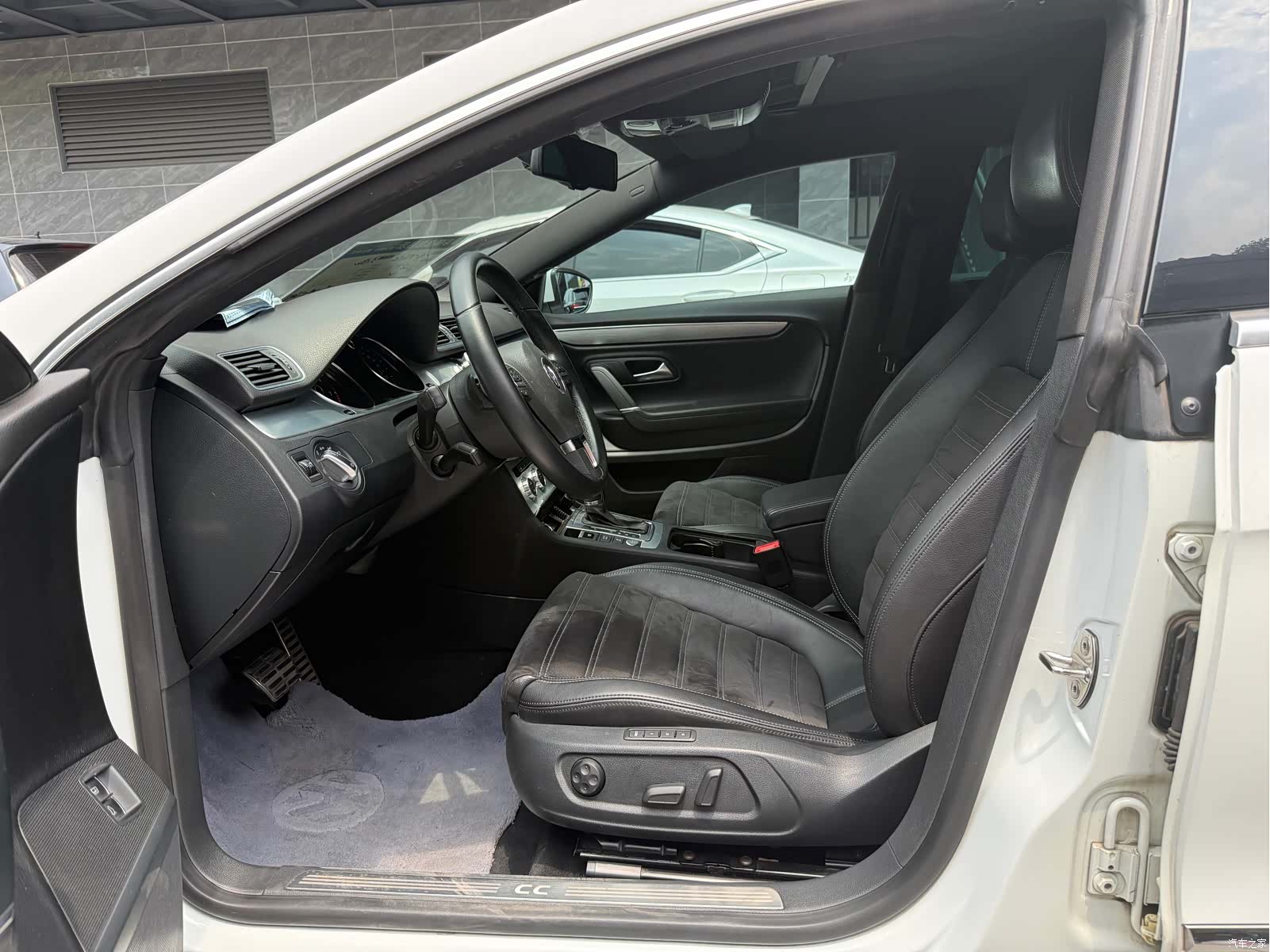 Volkswagen CC, 2013 7