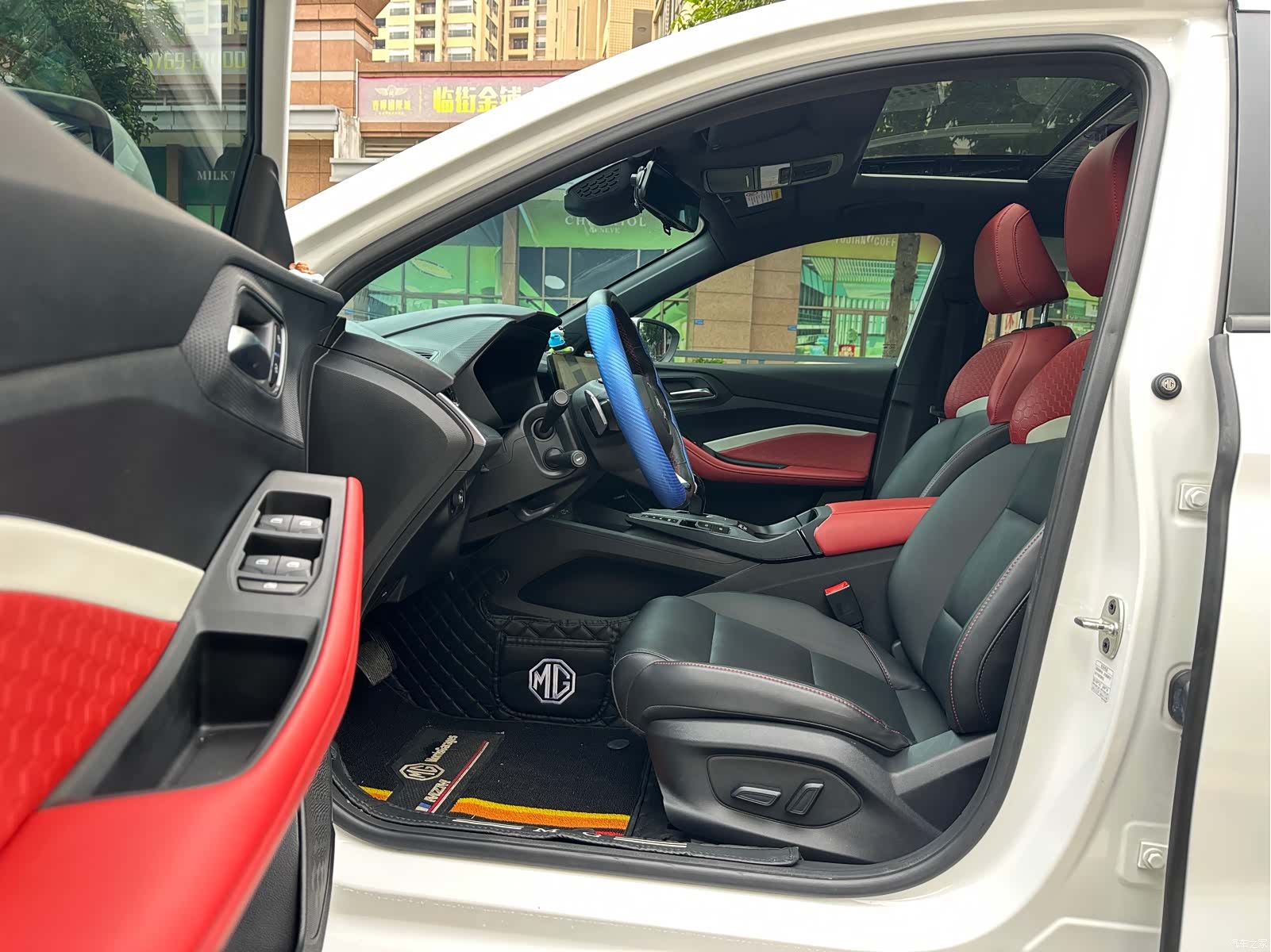 MG MG5, 2021 11