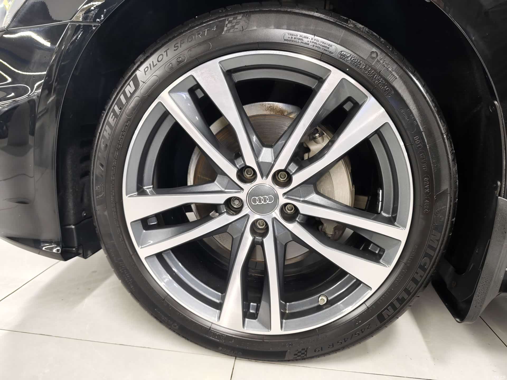 Audi A6L, 2020 11