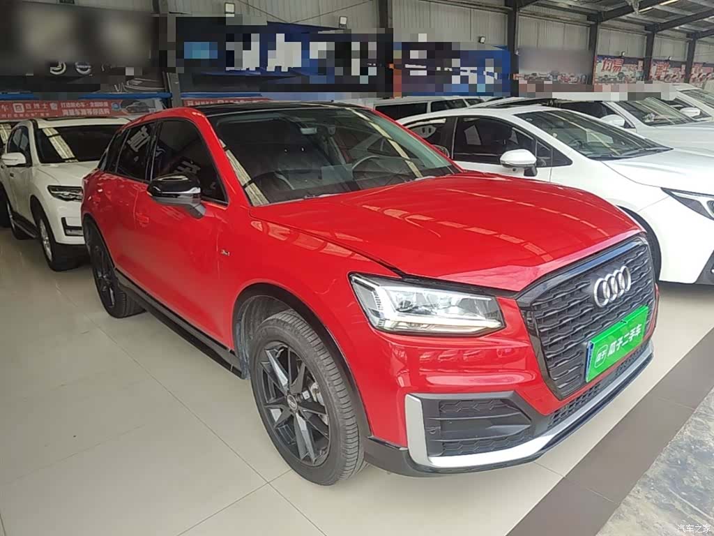 Audi Q2L, 2019 4