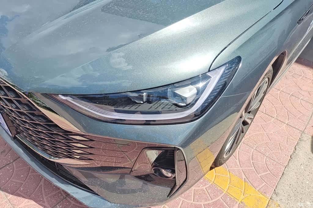 Chery Arrizo 8, 2025 все фото