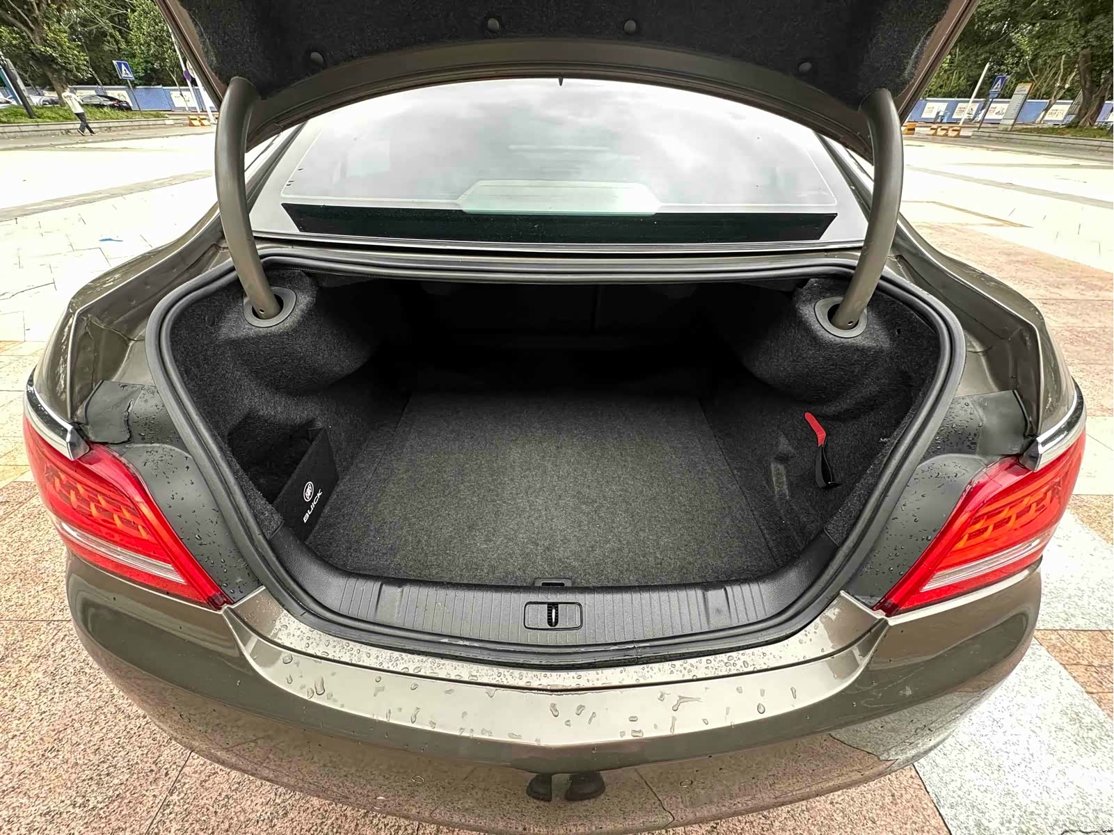 Buick LaCrosse, 2013 11