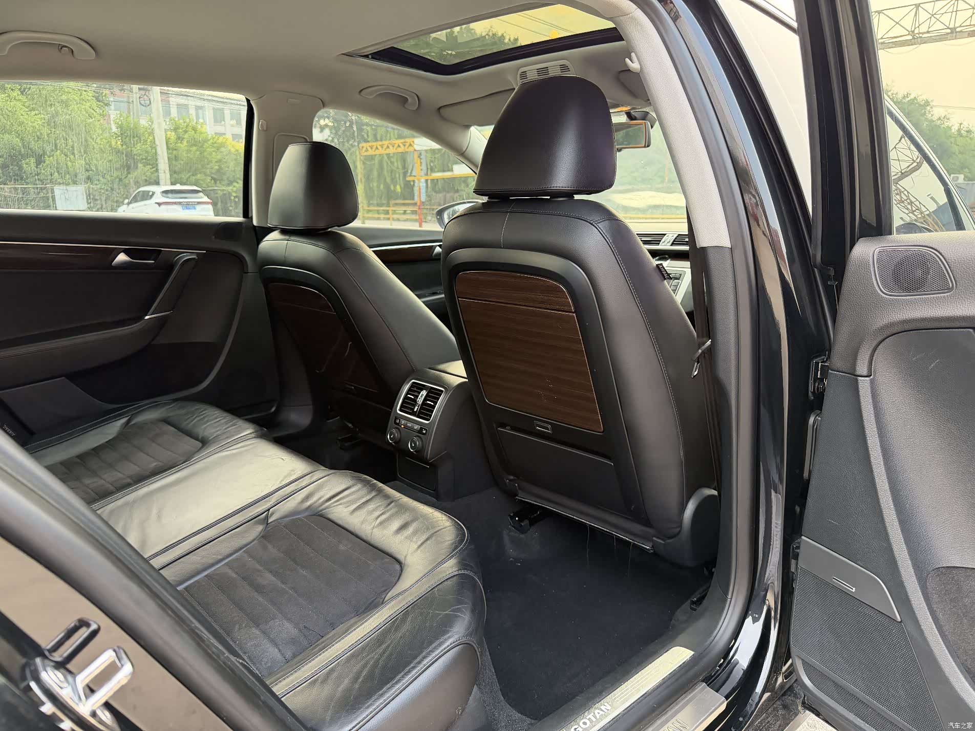 Volkswagen Magotan, 2015 14