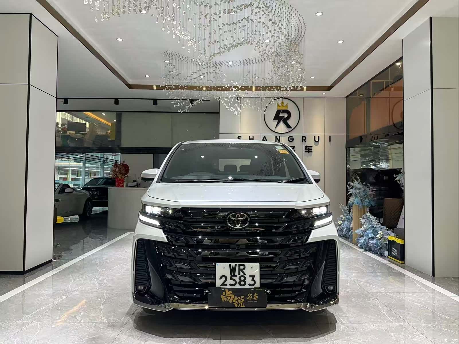 Toyota Vellfire, 2025 2