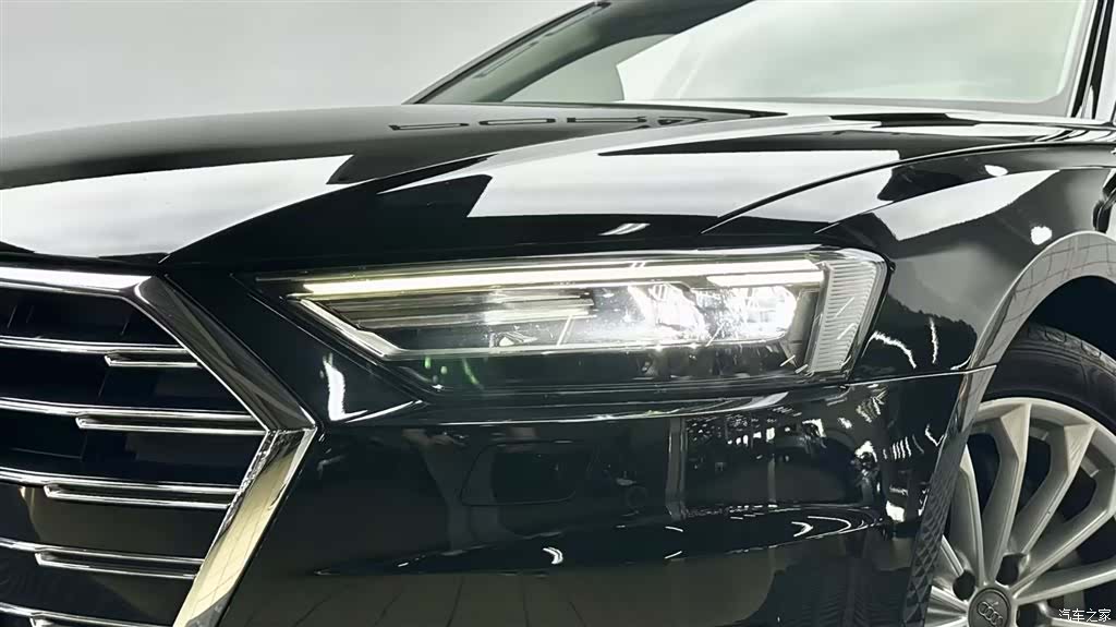 Audi A8L, 2020 8