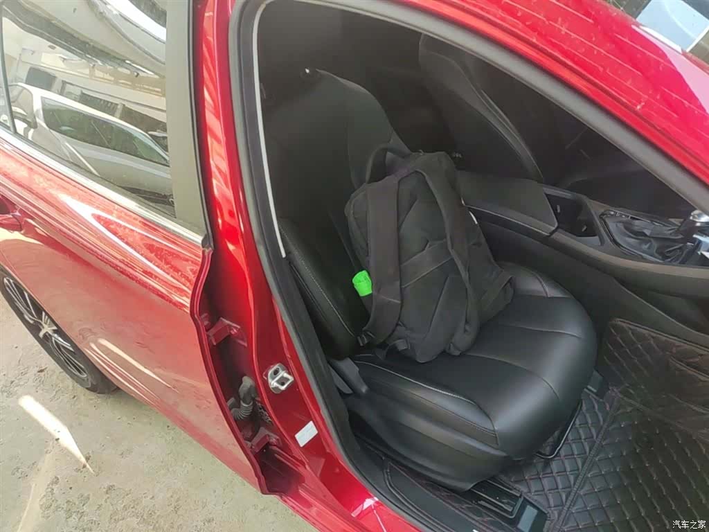 Roewe i5, 2021 25