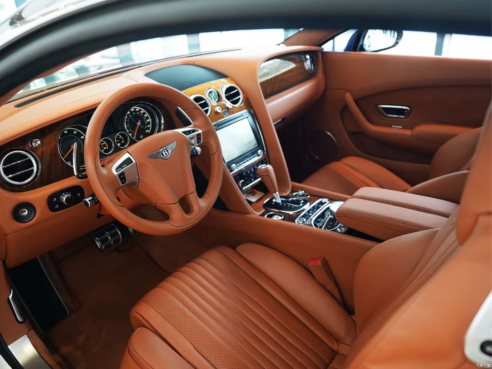 Bentley Continental GT, 2017 4