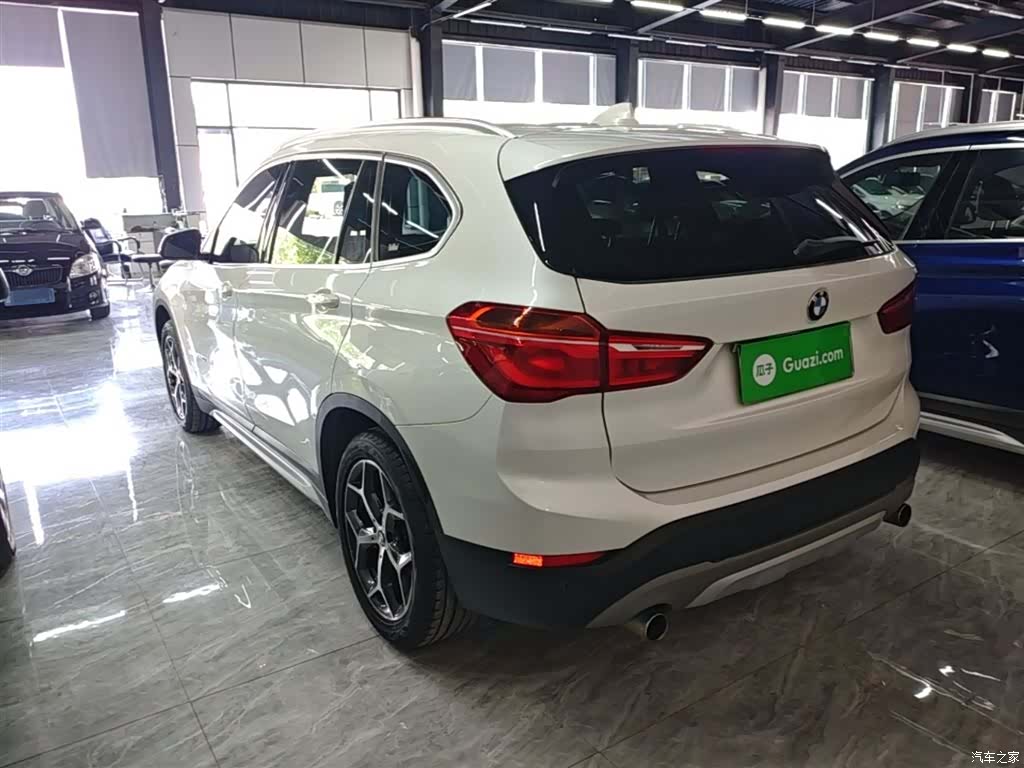 BMW X1, 2017 все фото
