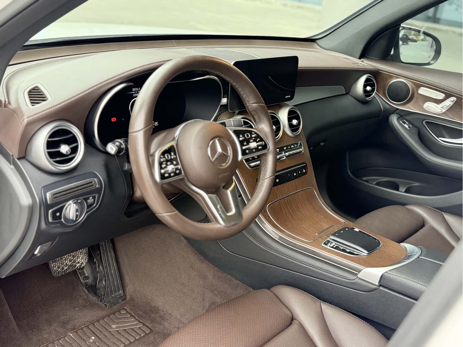 Mercedes-Benz GLC, 2020 13