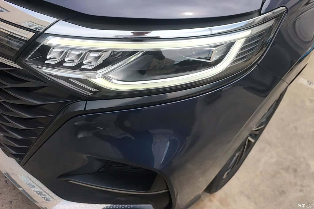 Roewe iMAX8, 2022 все фото