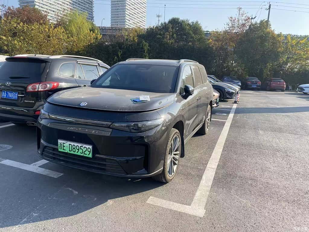 Leapmotor C16, 2025 4