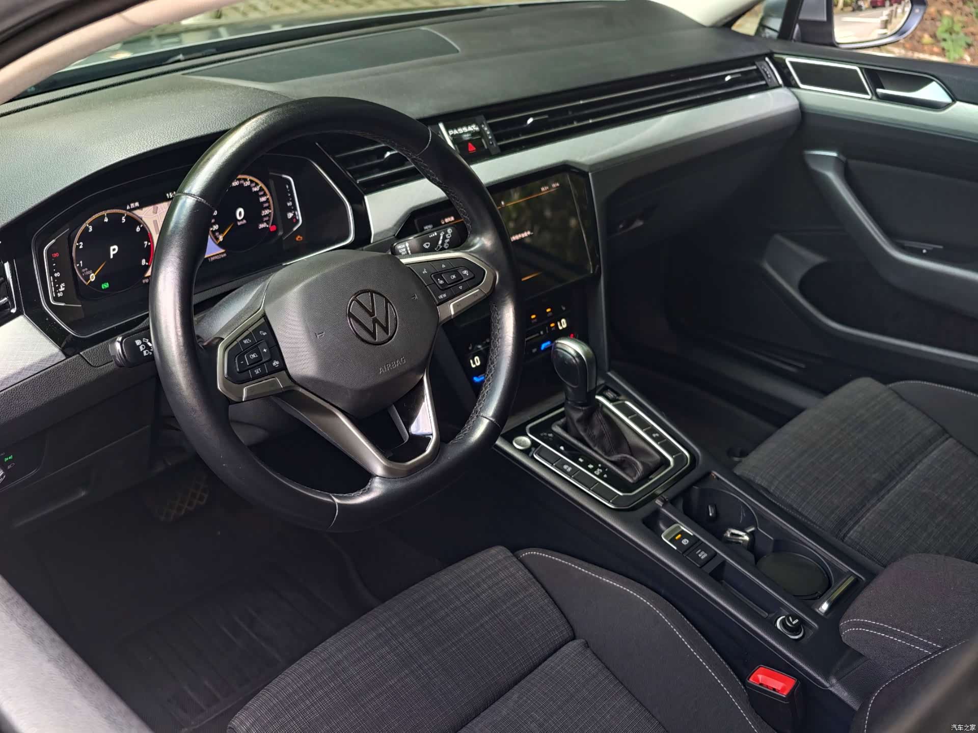 Volkswagen Variant, 2022 все фото