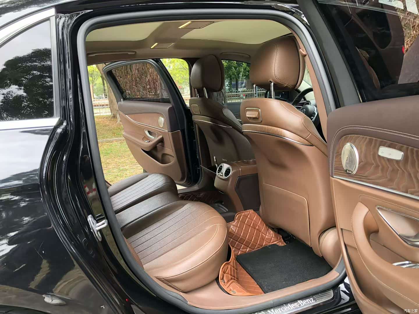 Mercedes-Benz E-Class, 2018 9