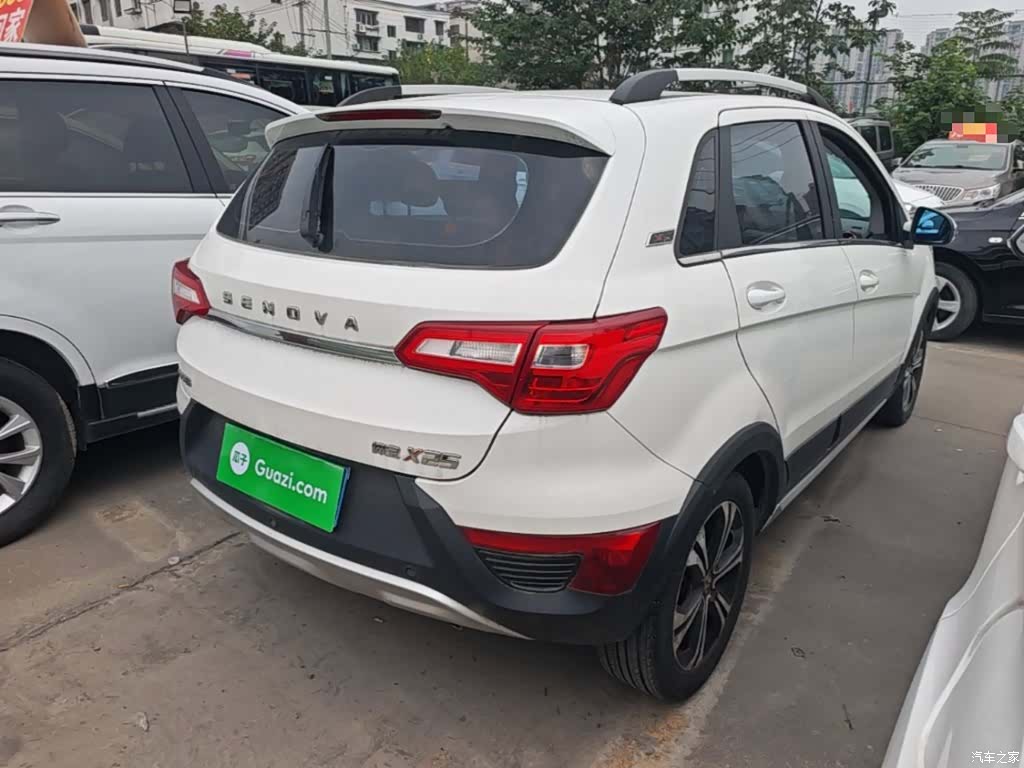 BAIC X25, 2016 7