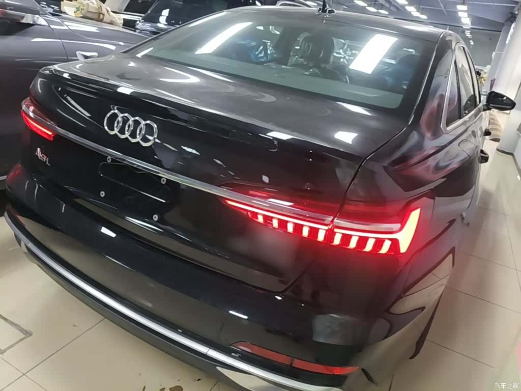 Audi A6L, 2026 7