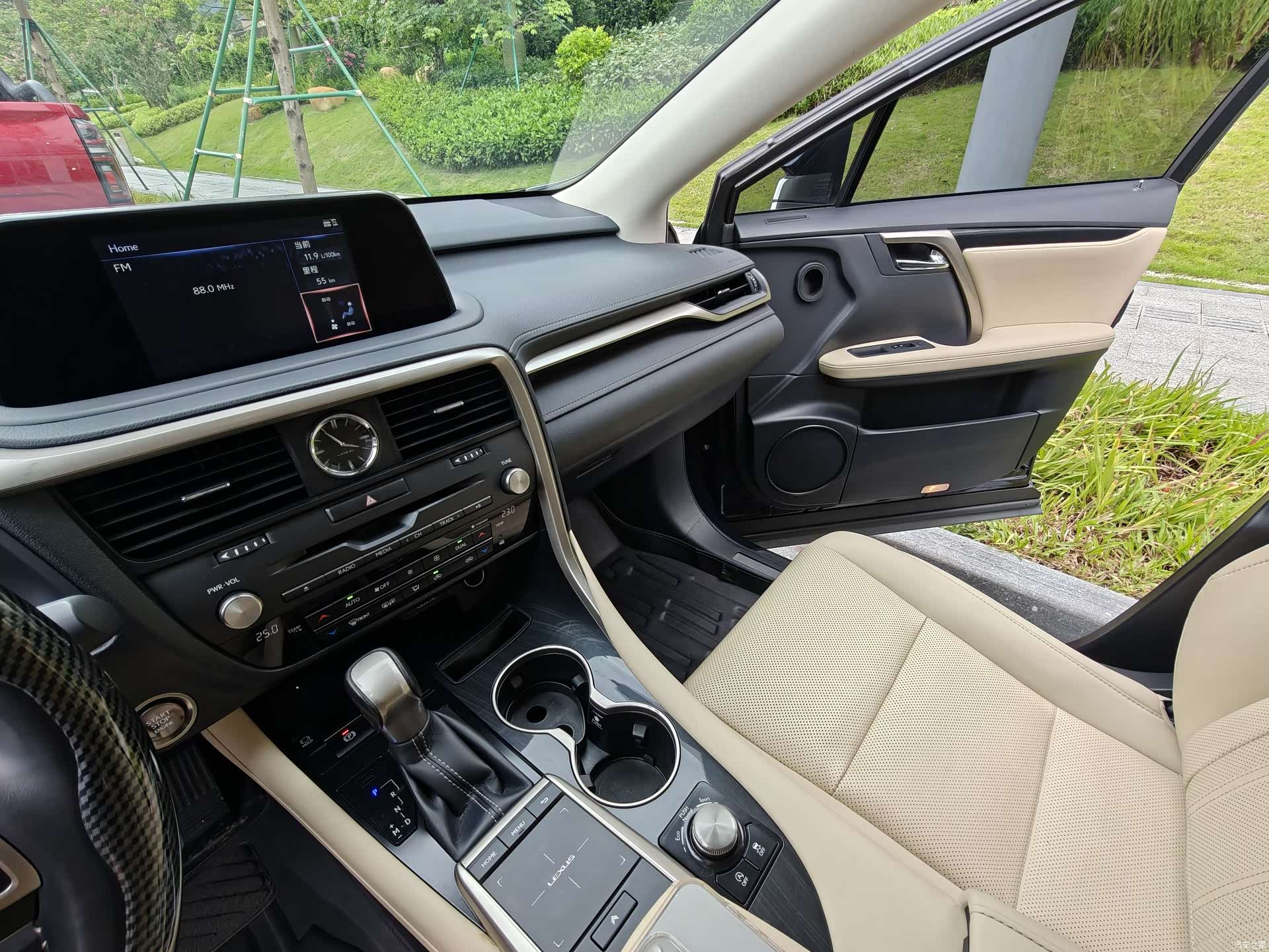 Lexus RX, 2021 15