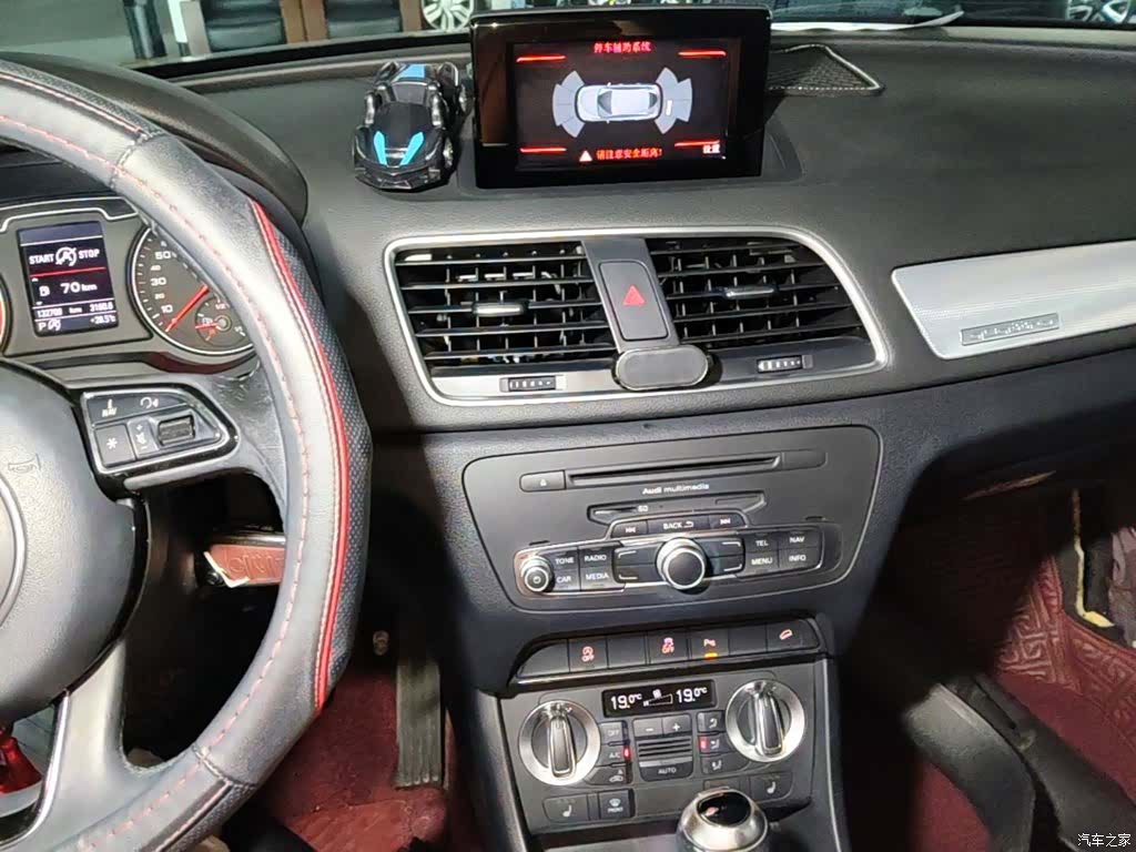 Audi Q3, 2015 13