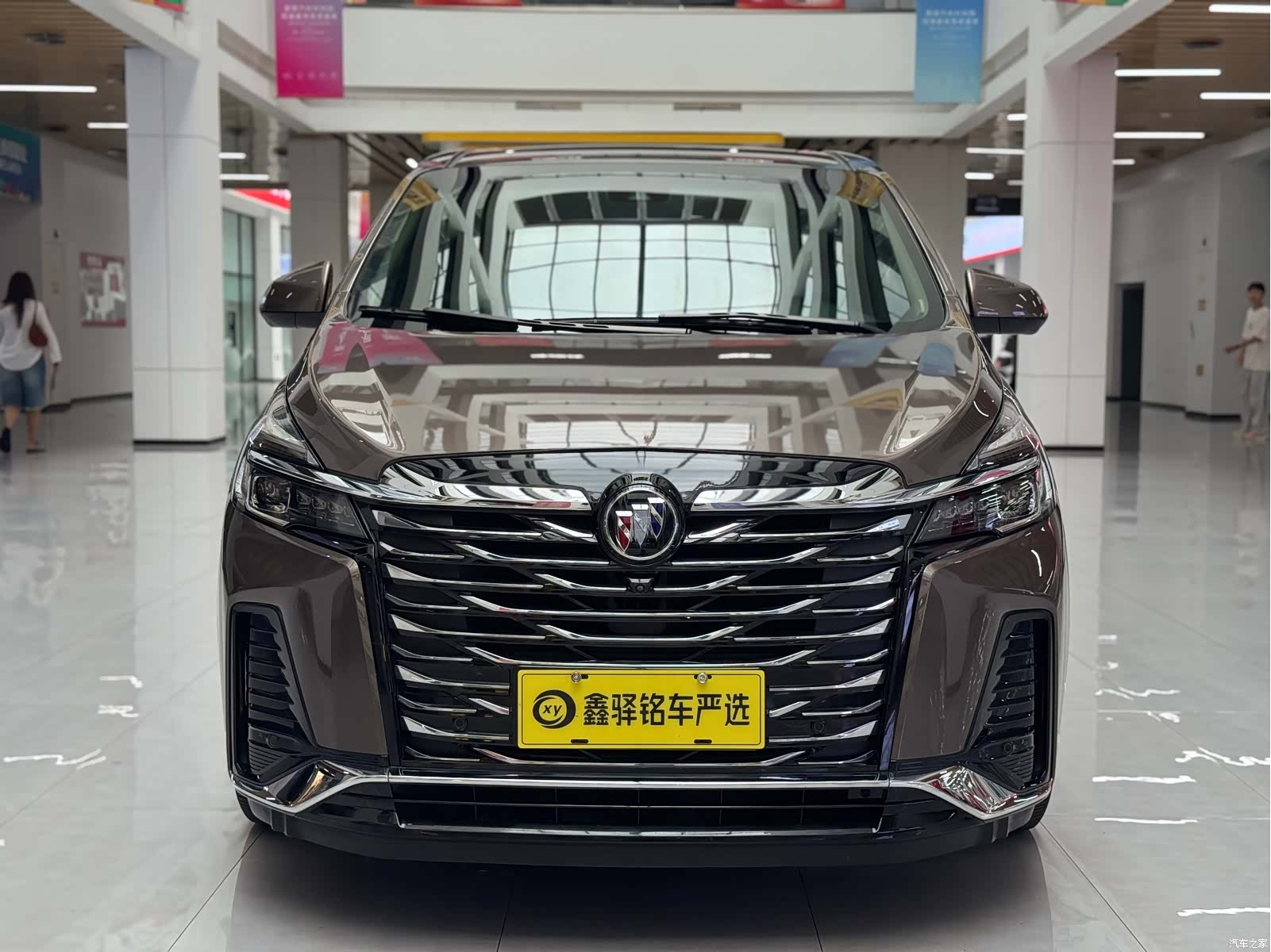 Buick GL8, 2023 2
