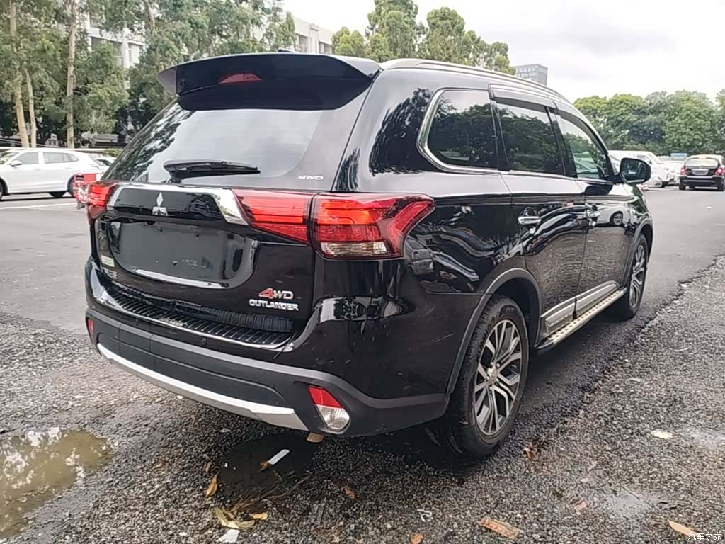 Mitsubishi Outlander, 2018 7