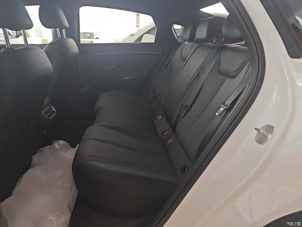 BYD Qin, 2026 17