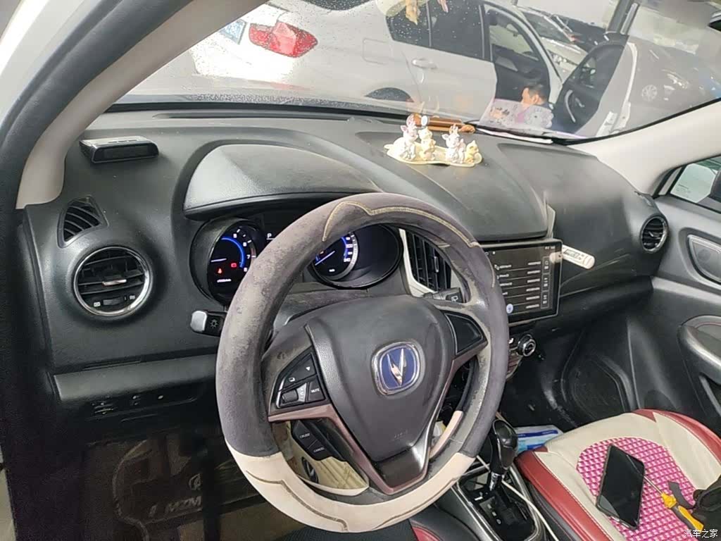 Changan CS15, 2017 6