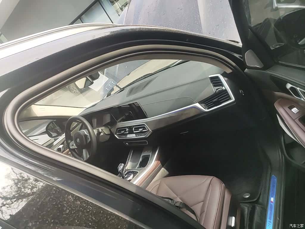 BMW X5, 2023 11