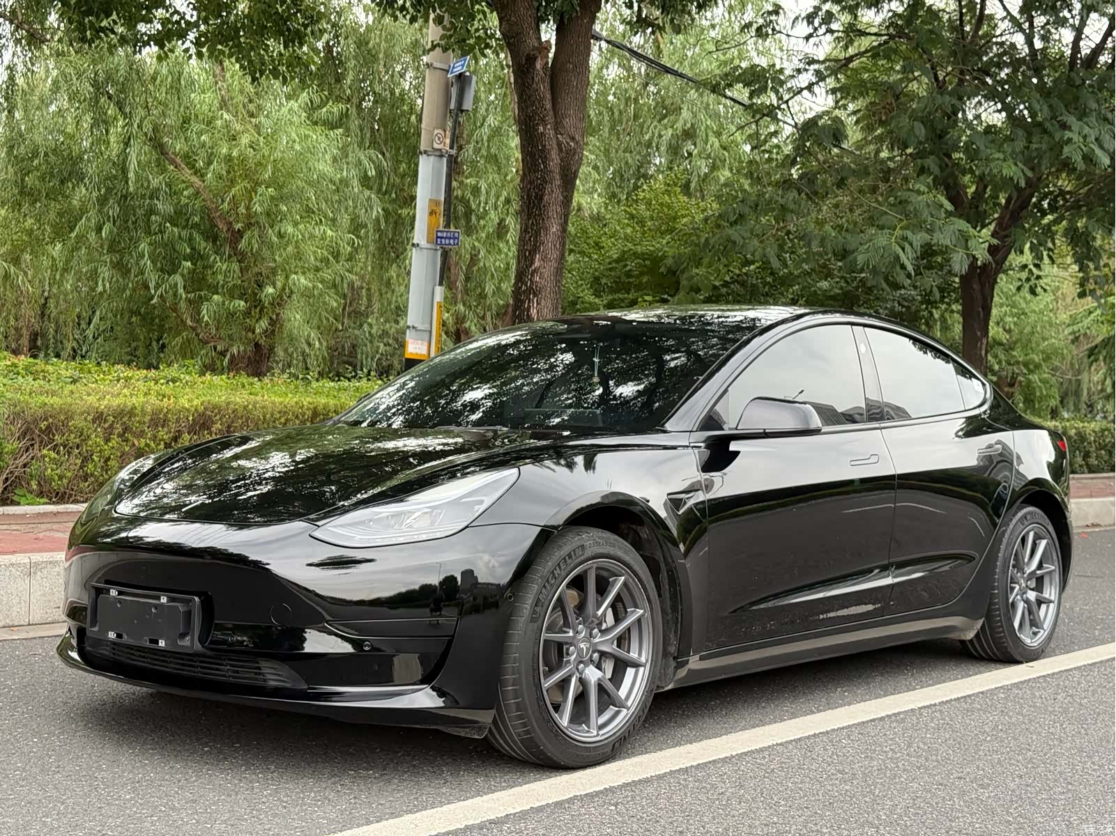 Tesla Model 3, 2022 1
