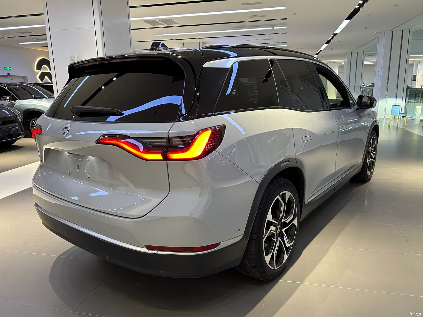 NIO ES8, 2021 2