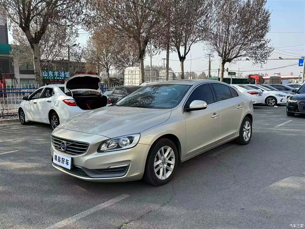Volvo S60