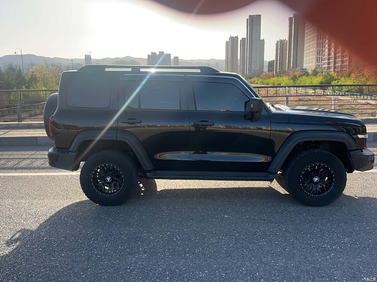 Tank 300, 2023 4