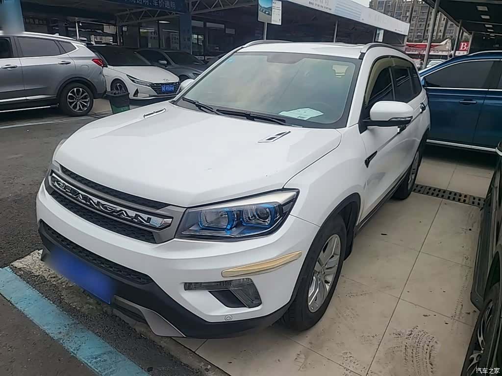 Changan CS75, 2017 1