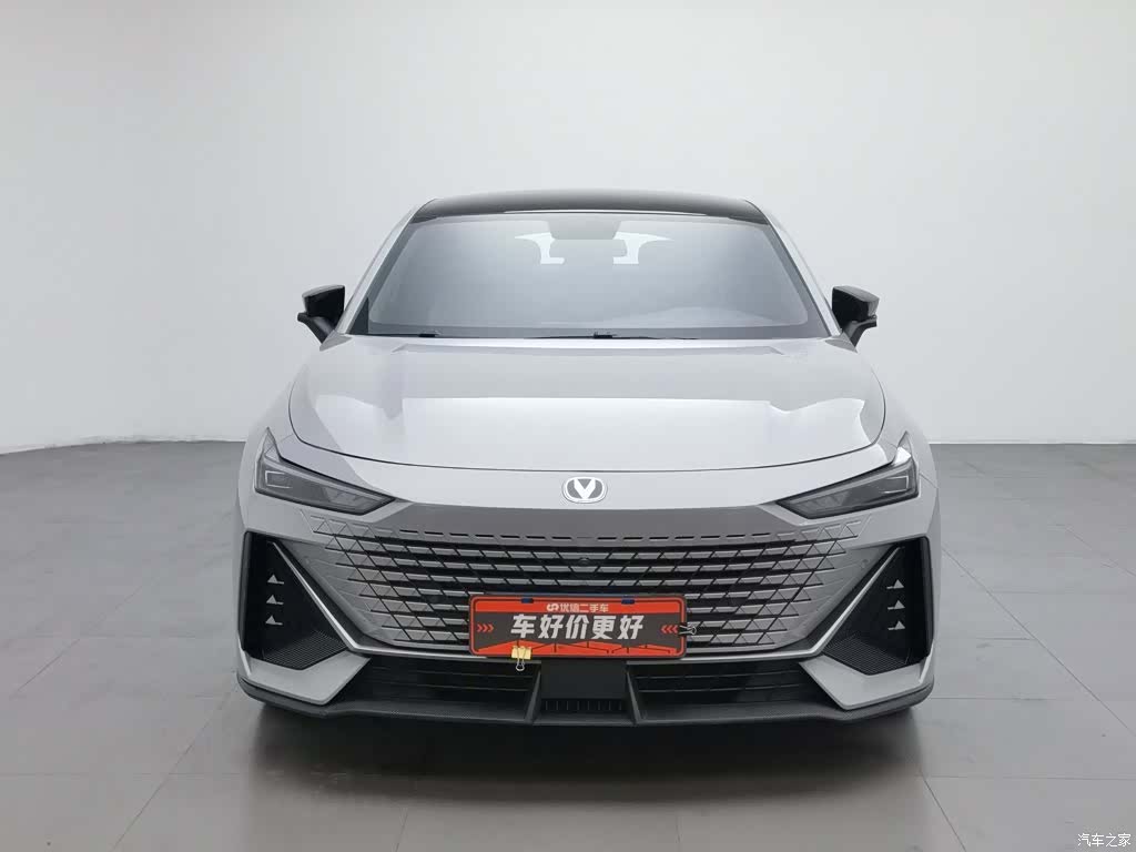 Changan UNI-V, 2022 3