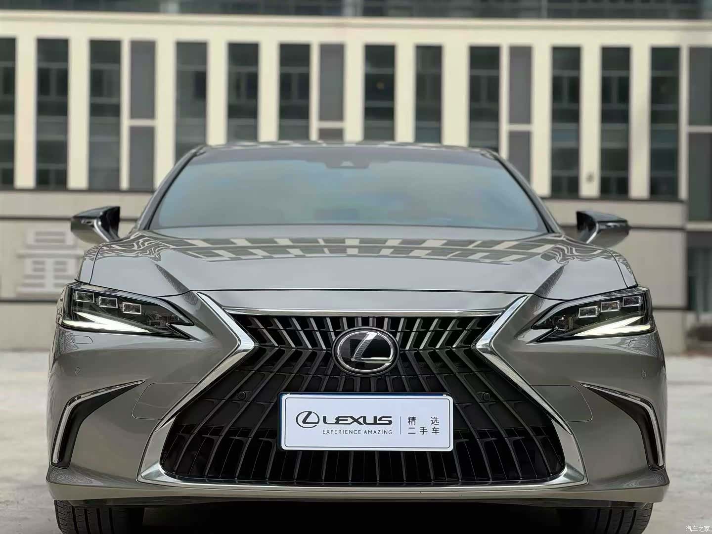 Lexus ES, 2024 2