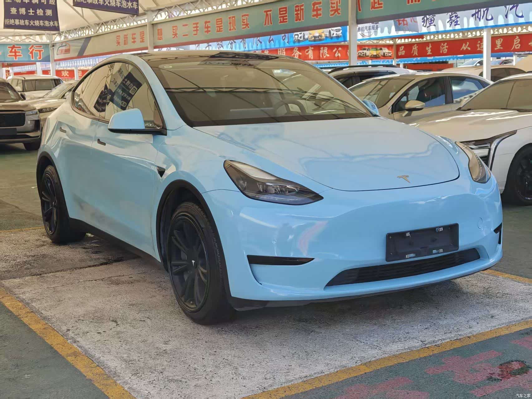 Tesla Model Y, 2023 3